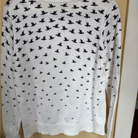 Boden, 100% Cotton Crew Neck Sweater, White with Navy Bird sweater, Medium - Picture 5 of 11